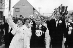 1962_Pr_Hermann_I_Hoersch_Inge_I_m_Gefolge_02