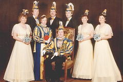 1985-86_Pr_Rudi_I_Prinzess_Gisela_I_Mosen_m_Gefolge_02