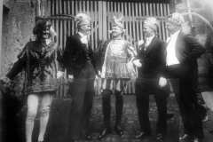 Bild1 Hofstaat 1934 (1)